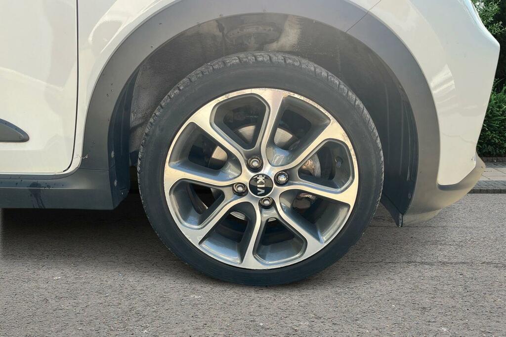 Kia Picanto 1.25 X-line S Euro 6 White #5