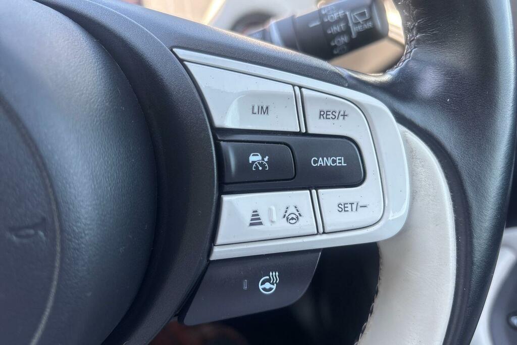 Honda Jazz Jazz 1.5 H I-mmd Sr Ecvt Euro 6 Ss 5Dr2121 Hon White #21