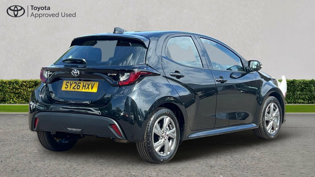 Toyota Yaris 1.5 Vvt-h Icon E-cvt Euro 6 Ss Black #2