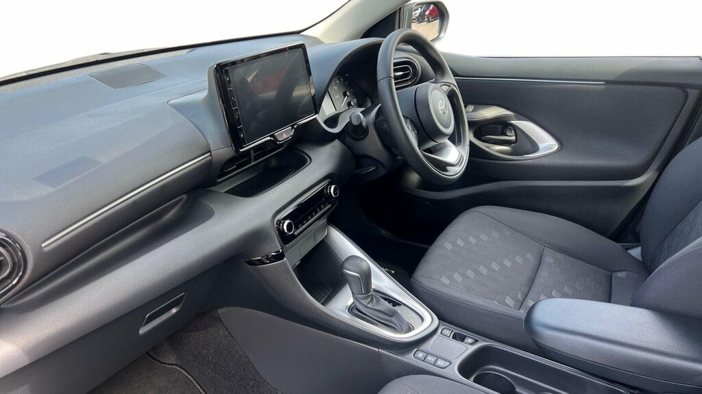 Toyota Yaris 1.5 Vvt-h Icon E-cvt Euro 6 Ss Black #5