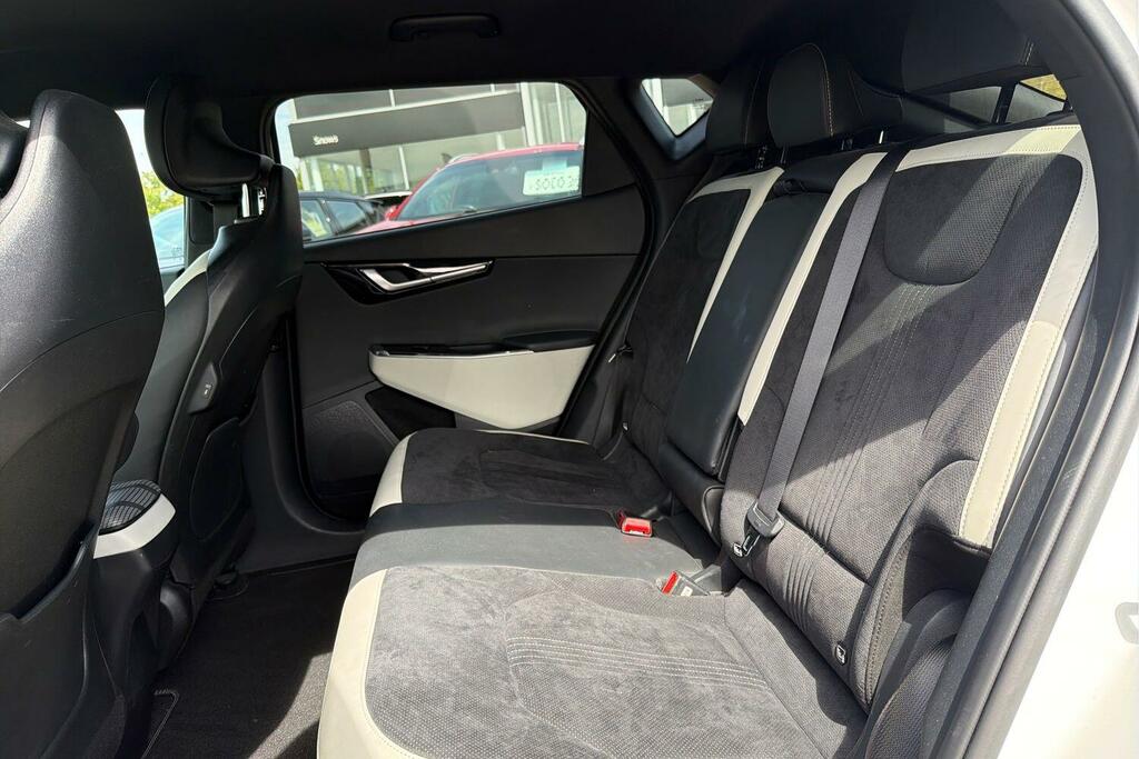 Kia EV6 Kia 166Kw Gt Line 77.4Kwh Estate White #19