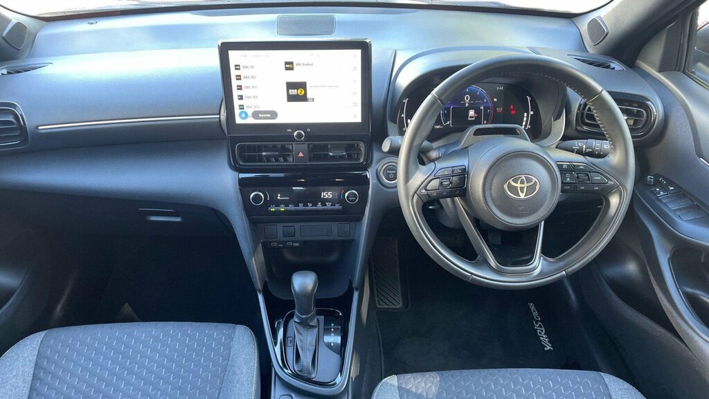Toyota Yaris Cross 1.5 Vvt-h Design E-cvt Euro 6 Ss Red #6