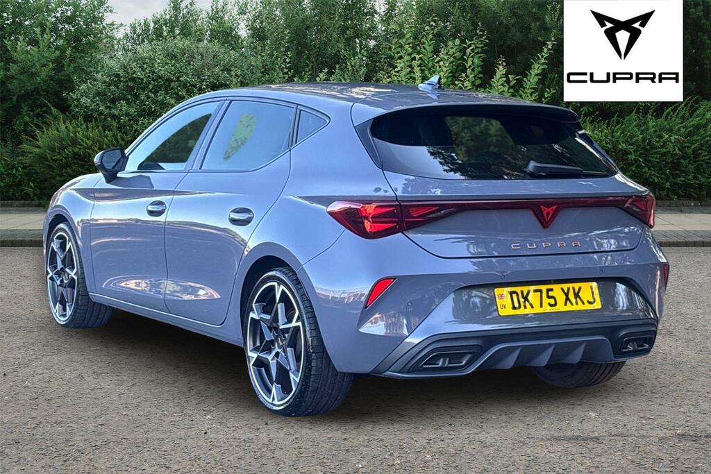 Cupra Leon 1.5 Etsi 150 V2 Dsg Grey #3