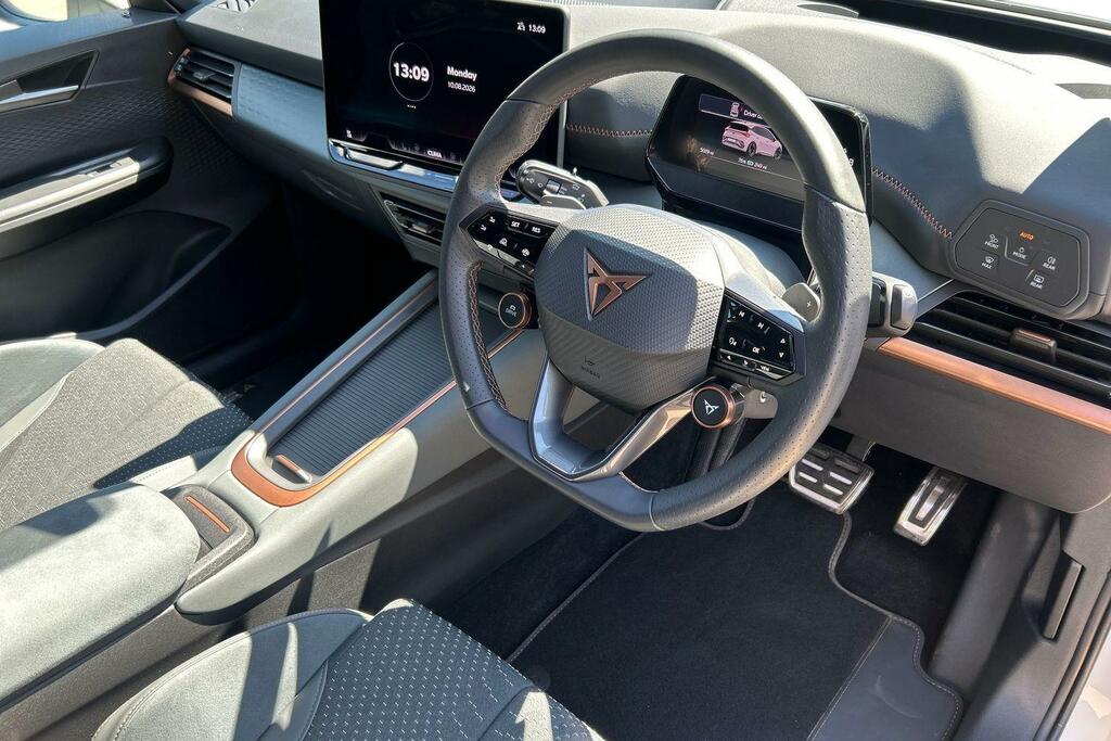 Cupra Born 240Kw E-boost Vz 79Kwh HN26XEG White #6