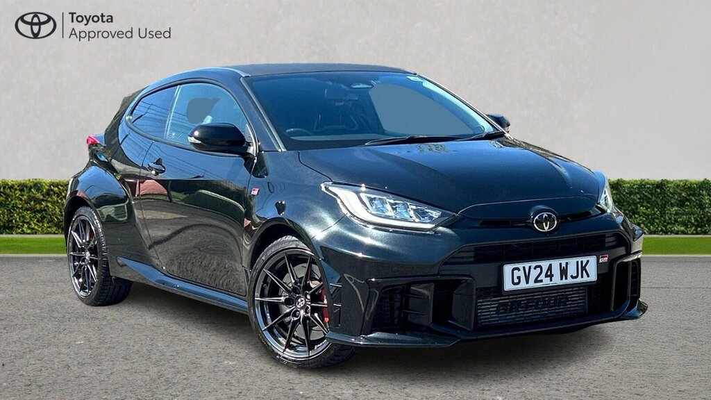 Toyota Yaris 1.6T Gr Dat8 Awd Euro 6 Black