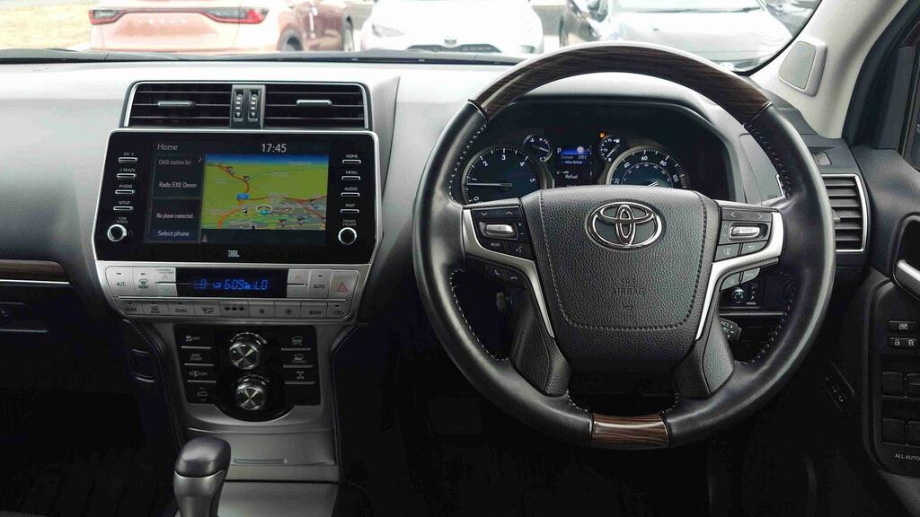Toyota Land Cruiser 2023 2.8 D-4d Active 202 Bhp Grey #7