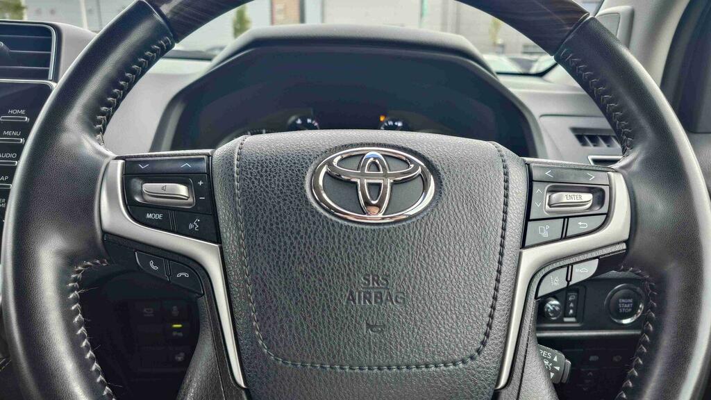 Toyota Land Cruiser 2023 2.8 D-4d Active 202 Bhp Grey #10