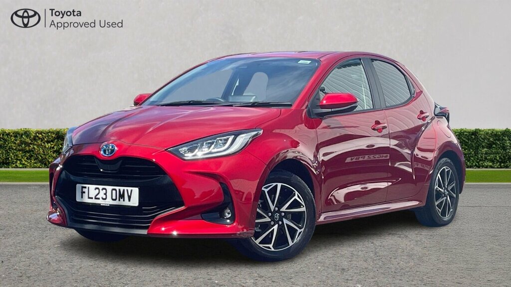 Toyota Yaris 1.5 Vvt-h Design E-cvt Euro 6 Ss Red #3