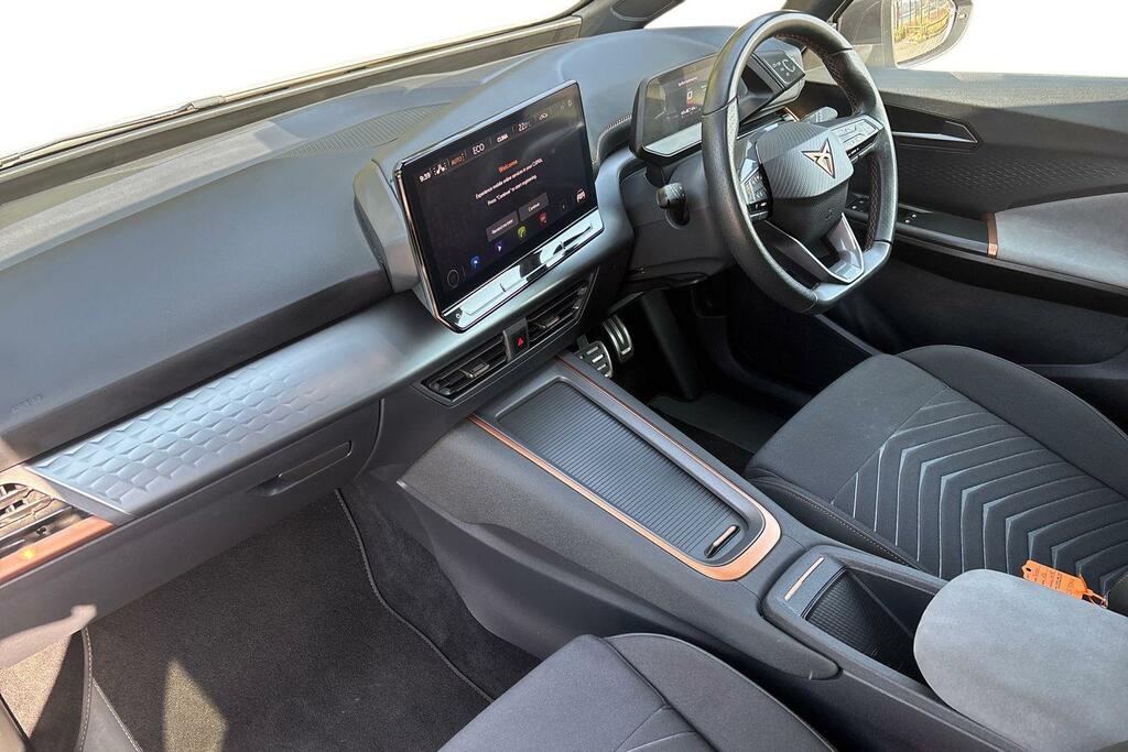 Cupra Born 150Kw V1 58Kwh White #2