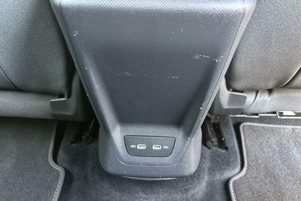 Cupra Born 150Kw V1 58Kwh White #27