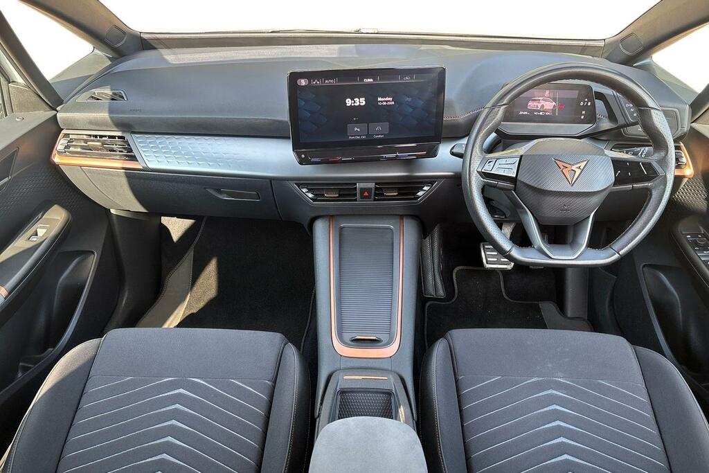 Cupra Born 150Kw V1 58Kwh White #9