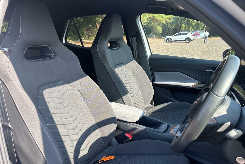 Cupra Born 150Kw V1 58Kwh White #37