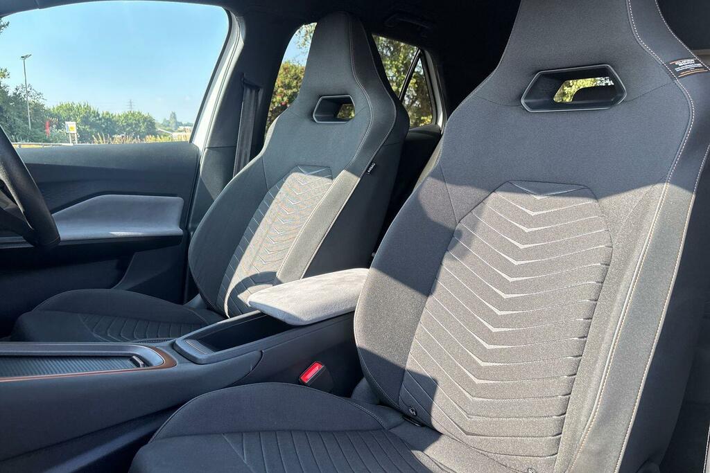 Cupra Born 150Kw V1 58Kwh White #45