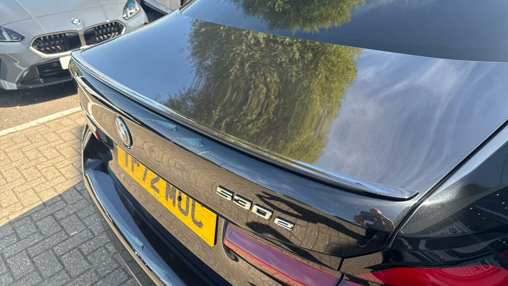 BMW 5 Series 530D Xdrive M Sport Saloon Black #31
