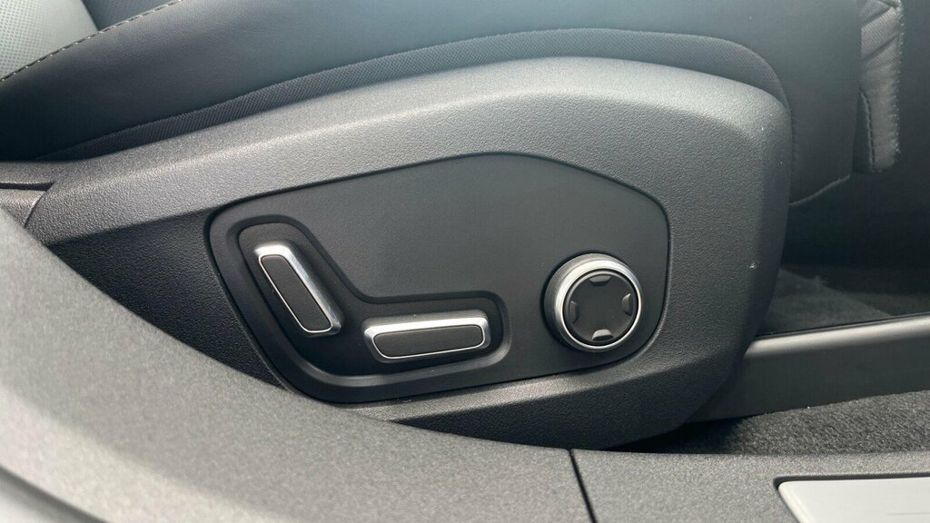 Polestar 4 Polestar 4 Estate 200Kw 100Kwh Lr Single Motor Pri Black #33