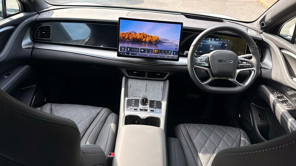 Byd Sealion 7 91.3Kwh Excellence Awd WF26AOA White #5