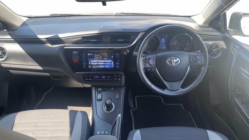 Toyota Auris 1.8 Vvt-h Icon Cvt Euro 6 Ss White #6