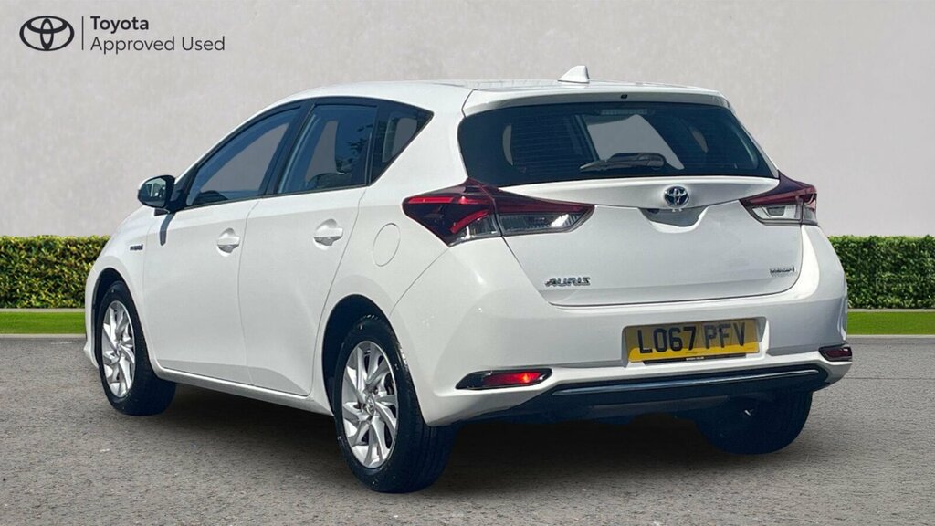 Toyota Auris 1.8 Vvt-h Icon Cvt Euro 6 Ss White #4