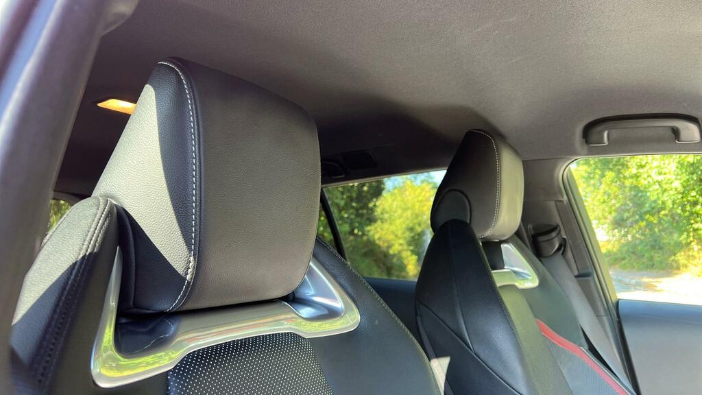 Toyota Corolla 1.8 Vvt-i Hybrid Trek Cvt Red #19