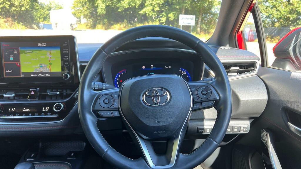 Toyota Corolla 1.8 Vvt-i Hybrid Trek Cvt Red #10