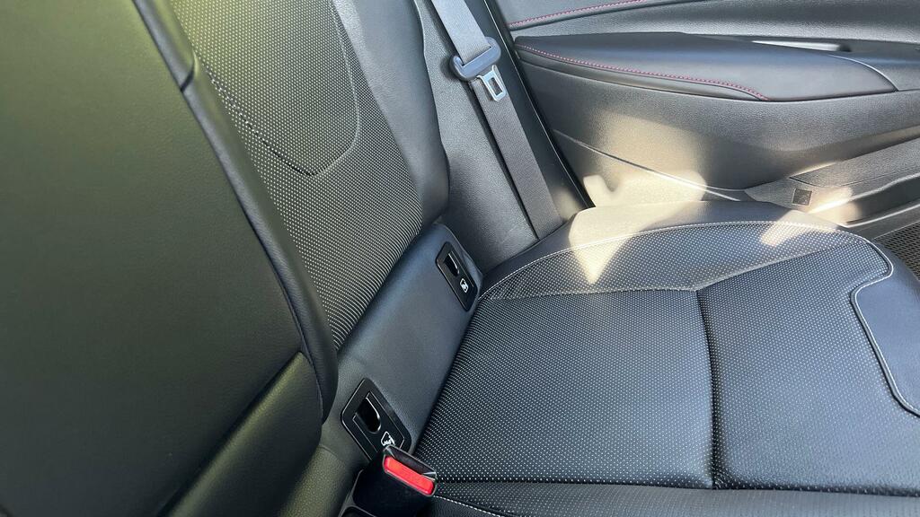 Toyota Corolla 1.8 Vvt-i Hybrid Trek Cvt Red #17