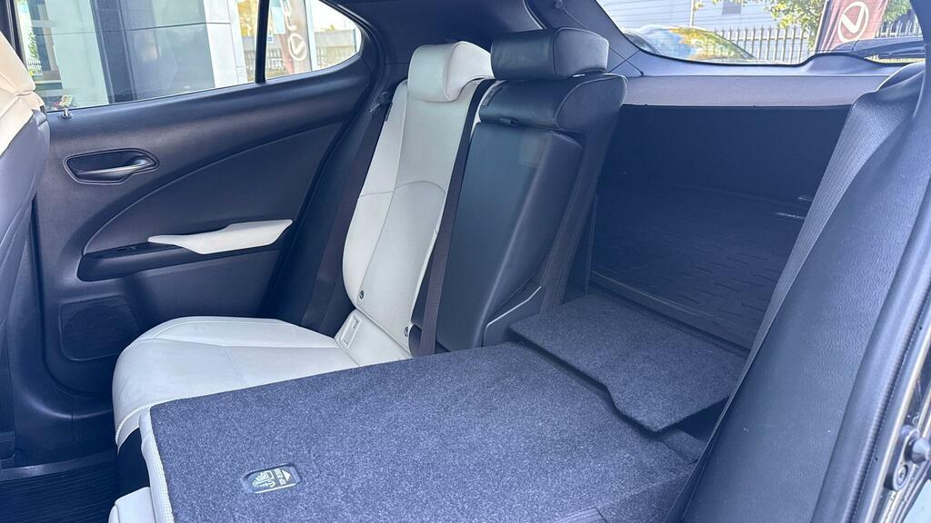 Lexus UX 250H 2.0 F-sport Cvt Premium Plussunroof  #17