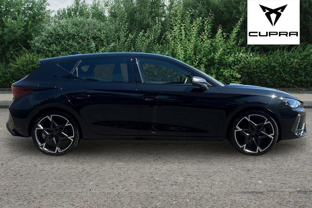 Cupra Leon 1.5 Etsi 150 V2 Dsg KT25ORZ Black #4
