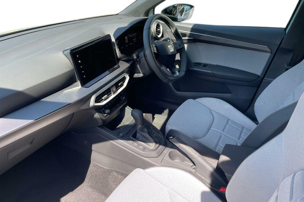 Seat Ibiza 1.0 Tsi 115 Fr Sport Dsg Black #2