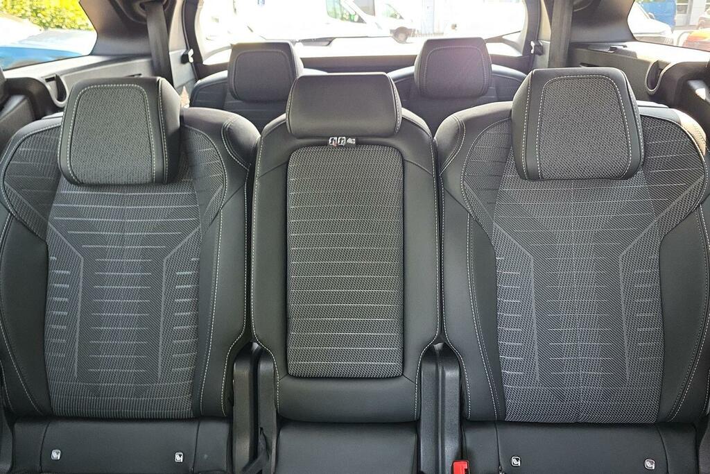 Peugeot 5008 1.2 Hybrid 136 Gt E-dsc6 Blue #45