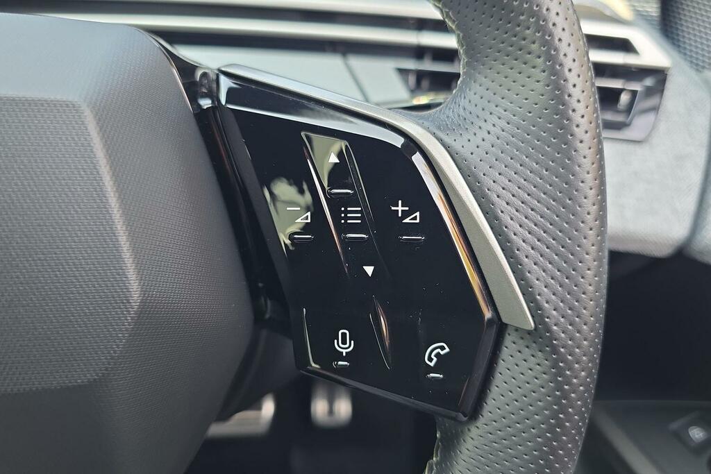 Peugeot 5008 1.2 Hybrid 136 Gt E-dsc6 Blue #30