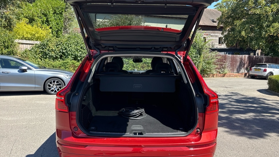 Volvo XC60 2.0H T8 Recharge 18.8Kwh Inscription Pro Awd Black #13