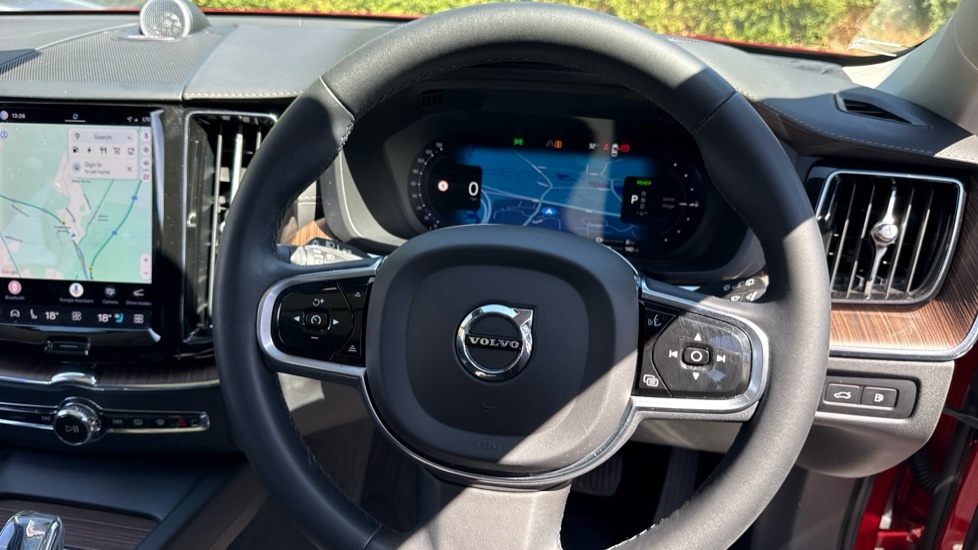 Volvo XC60 2.0H T8 Recharge 18.8Kwh Inscription Pro Awd Black #10