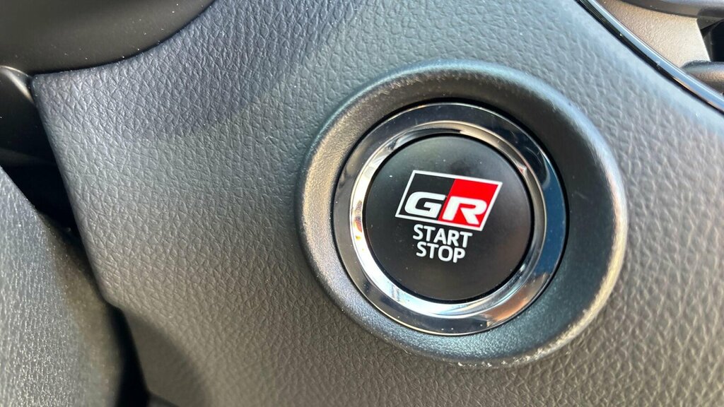Toyota C-Hr 1.8 Hybrid Gr Sport Cvt White #16
