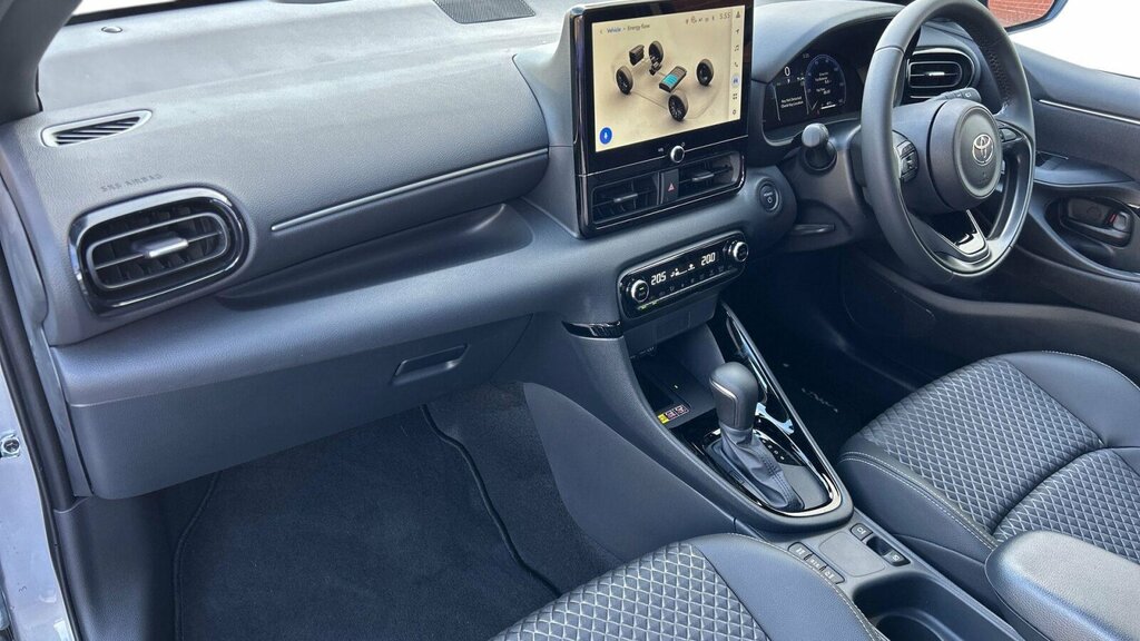 Toyota Yaris 1.5 Vvt-h Excel E-cvt Euro 6 Ss Silver #5