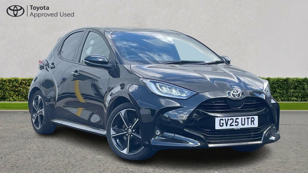 Toyota Yaris 1.5 Vvt-h Excel E-cvt Euro 6 Ss Black