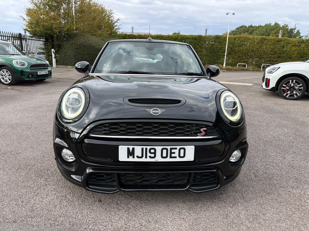 Mini Convertible Convertible Cooper S Sport MJ19OEO Black