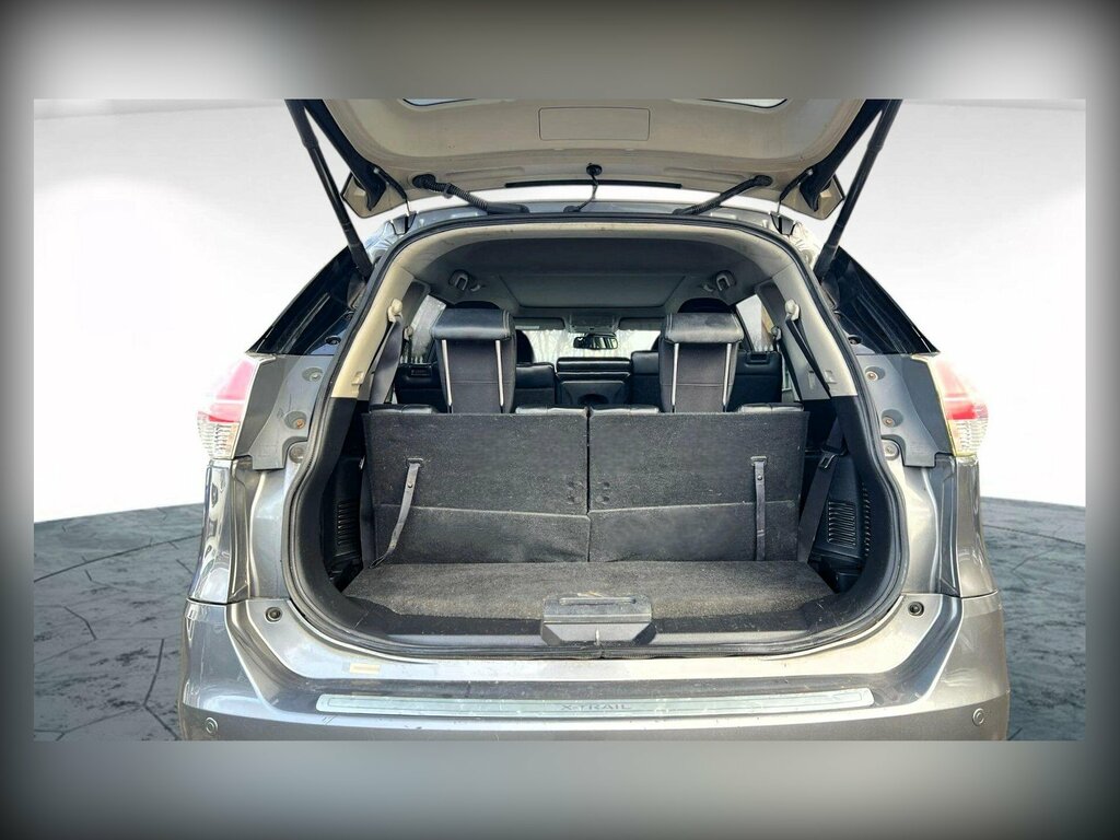 Nissan X-Trail Tekna Black #32