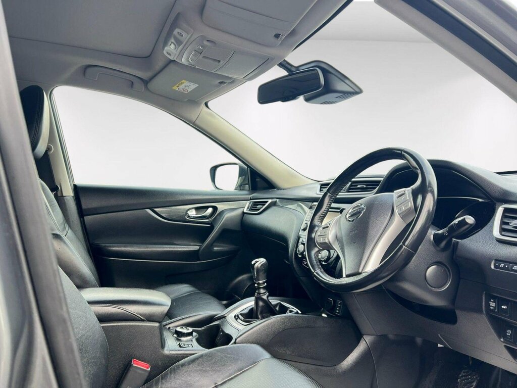 Nissan X-Trail Tekna Black #8