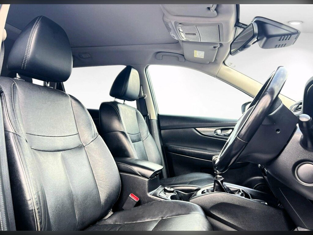 Nissan X-Trail Tekna Black #9