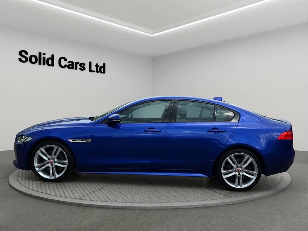 Jaguar XE Saloon Blue #4