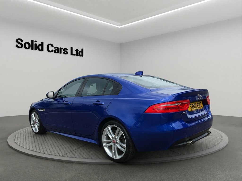 Jaguar XE Saloon Blue #6