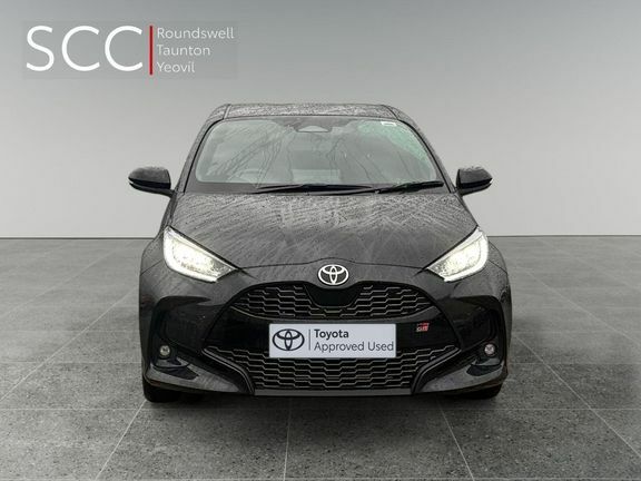 Toyota Yaris Gr Sport WD25LLC Black #3