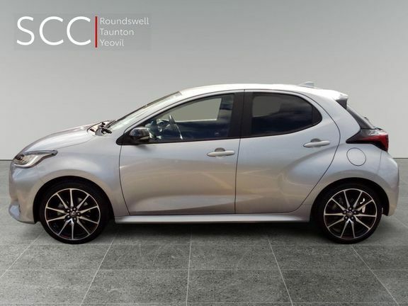 Toyota Yaris Gr Sport WG23NFK Silver #3