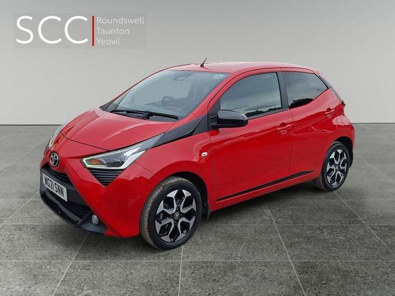 Toyota Aygo X X-trend Tss WG21SNN Red #2