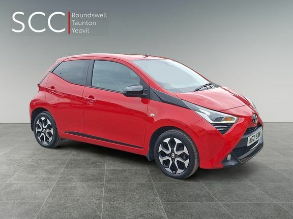 Toyota Aygo X X-trend Tss Red