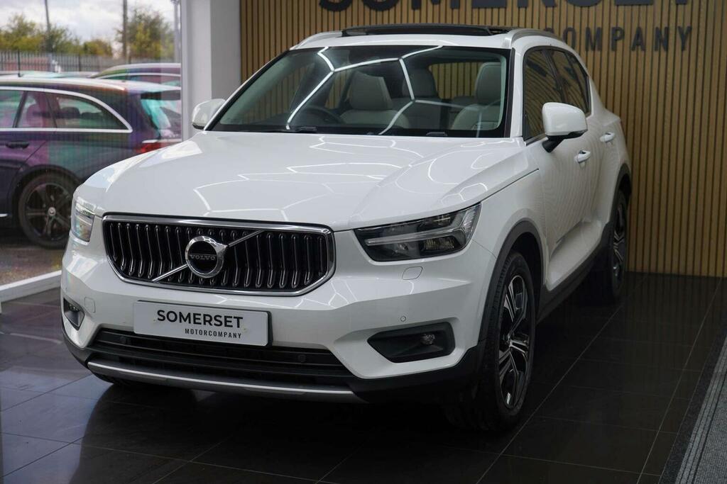 Volvo XC40 2.0 B4 Mhev Inscription Pro Euro 6 Ss White #6