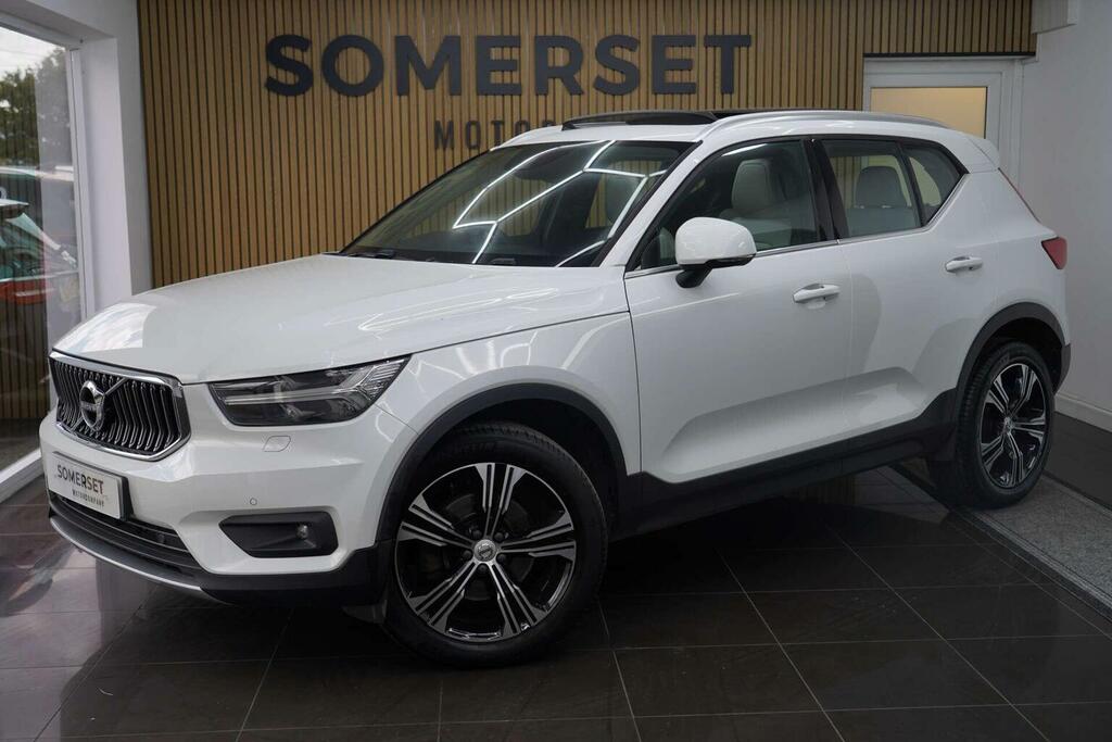 Volvo XC40 2.0 B4 Mhev Inscription Pro Euro 6 Ss White