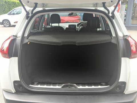 Peugeot 2008 Gt Line 1.2 Puretech 130 Eat6 Black #27