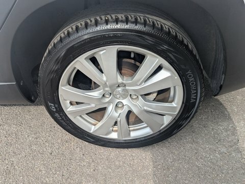 Peugeot 2008 Gt Line 1.2 Puretech 130 Eat6 Black #10
