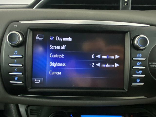 Toyota Yaris Vvt-i Excel Blue #21